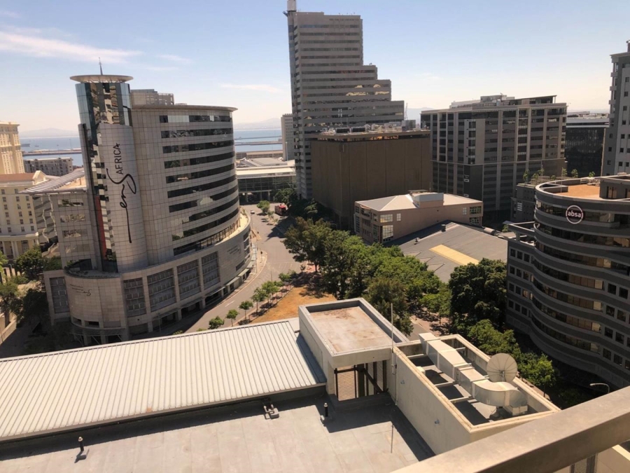 To Let 1 Bedroom Property for Rent in Foreshore Western Cape